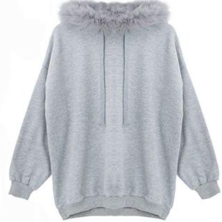 Used-เสื้อกันหนาวขนเฟอร์ Fluffy Hoodie Jumper