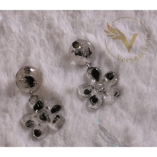 Veesaachana ต่างหูสวยๆ งาน Handmade ตกแต่งด้วยไหมดำแท้ Nickel Free ไม่แพ้ ไม่คัน แบบละคู่เท่านั้น สวย ไม่ซ้ำใคร