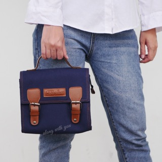 กระเป๋าสะพายใส่กล้องได้ (Navy) ขนาด 3x8.5x8"