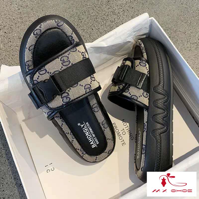 Flat Sandals 273 บาท M & X~[พร้อมส่ง] รองเท้าแตะ พื้นนิ่ม ส้นหนา สําหรับผู้หญิง 2022 Women Shoes