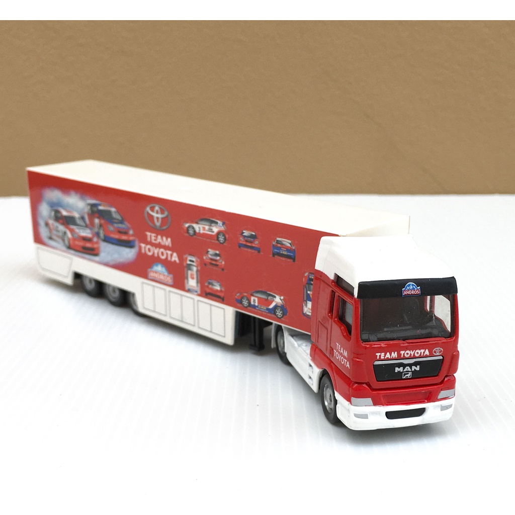 Majorette Truck - Man TGX + Toyota Corolla Racing Container - Red Color /scale 1/87 (7.7") no Package