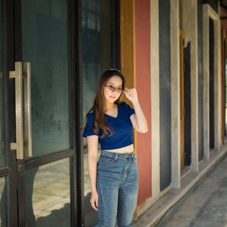 La rose elastic top (dark blue lace)
