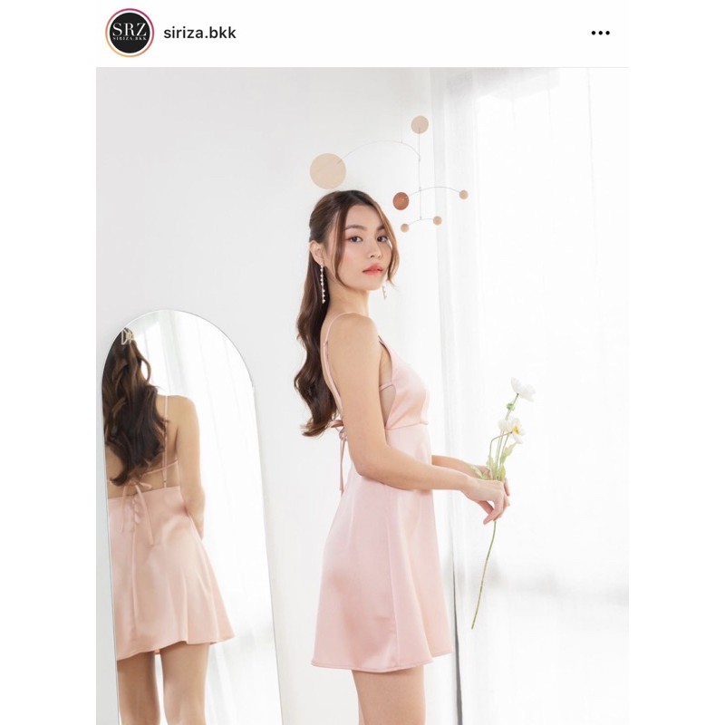 เดรส Irene mini dress🍑 ป้ายแบรนด์Siriza