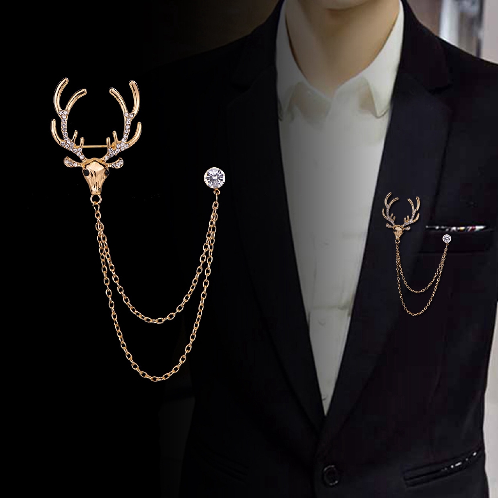 Fashion Tassel Chain Personality Elk Brooch Exquisite Metal Texture Shirt Suit Collar Pin Christmas Pin Causal for Party