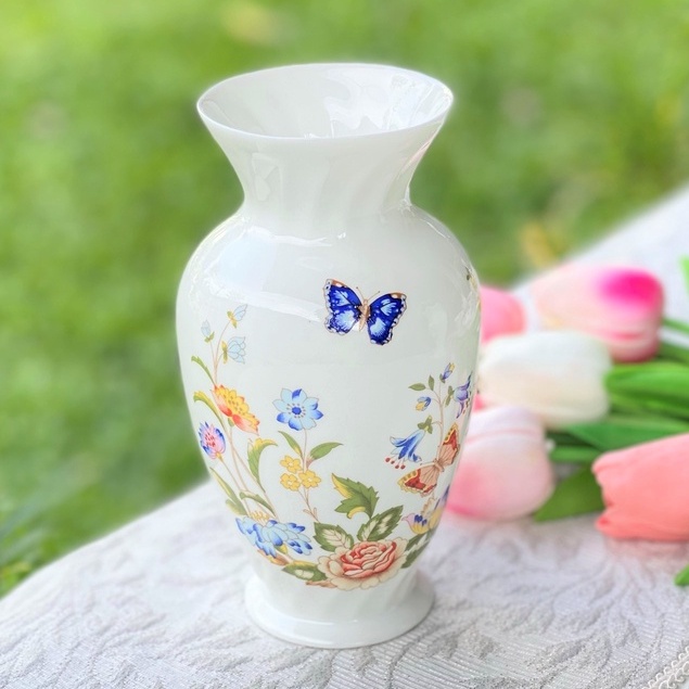 *มีตำหนิ* แจกันทรงสูง Aynsley "Cottage Garden" Pattern Fluted Vase Fine Bone China Made in England ทรงสูงขอบริ้ว