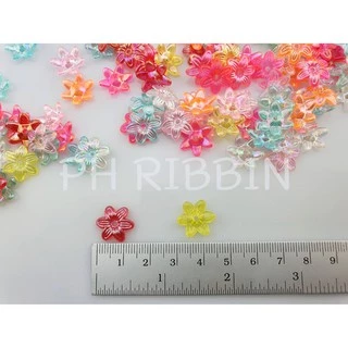 ลูกปัดดอกพิกุล 20กรัม (ประมาณ 100เม็ด)