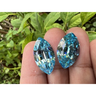 บลูโท แพซ  34 กะรัต (CZ CUBIC ZIRCONIA BLUE TOPAZ) สีบลูโท แพซ พลอย LAB MADE 100%. ราคาเป็น 2 เม็ด. พลอย ขนาด 11x21 MM ม