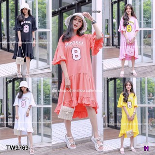 เดรส Oversize คอกลมชายระบายสกรีนลายตัวเลข TW9769