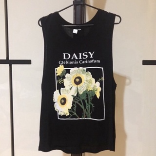 เสื้อกล้าม Daisy ลายดอกไม้ สีดำ🖤