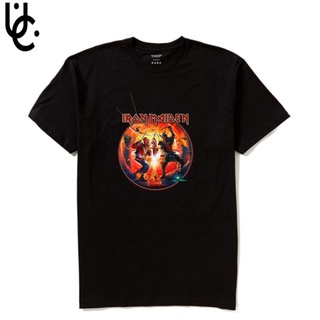 T-shirt เสื้อยืด ผ้าฝ้าย ขนาดใหญ่ พิมพ์ลายการ์ตูนอนิเมะ Iron maiden series สไตล์วินเทจ เรโทร 30s สําหรับผู้ชาย และผู้หญิ