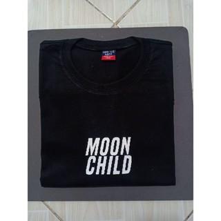 ดวงจันทร์เด็ก 1 เสื้อยืด unisex AS sA$