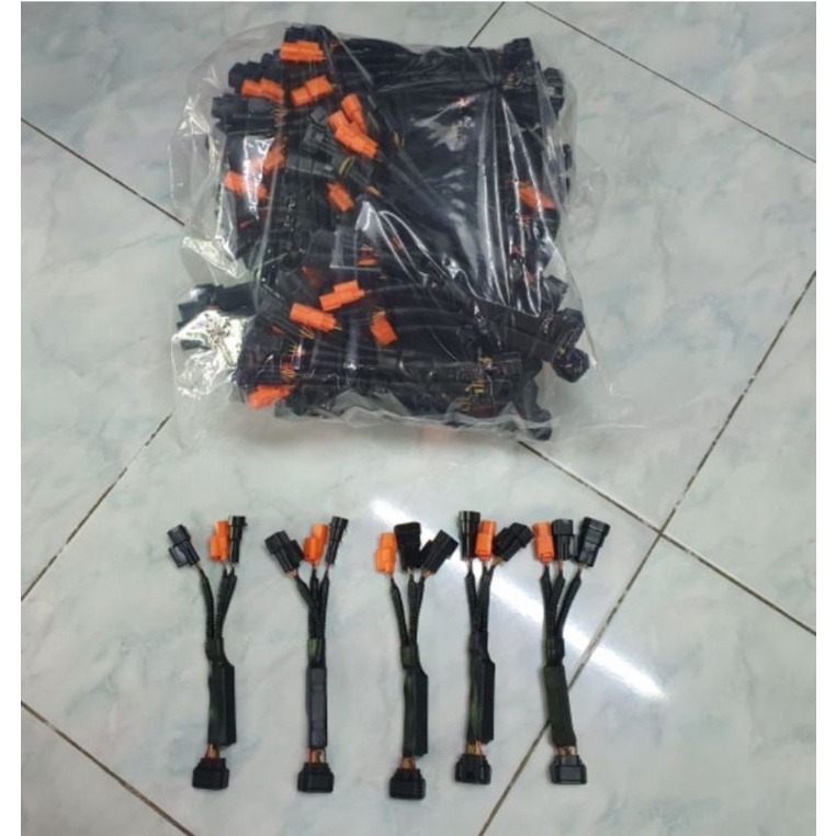 ปลั๊กแปลงไฟหน้า CITY RS 2020 1.0 TURBO คู่ละ 1500 บาท