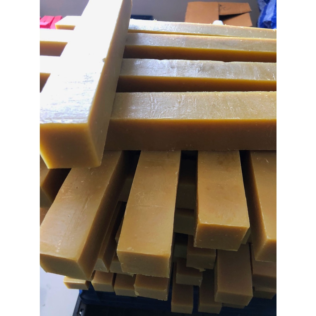 สบู่สมุนไพรมะขามทองพันชั่ง ภูภัสสรา แท่งโตกิโลละ 135 บาท ให้คุณอาบสะอาดล้ำลึกทุกซอกผิว ทุกจุดซ่อนเร้น