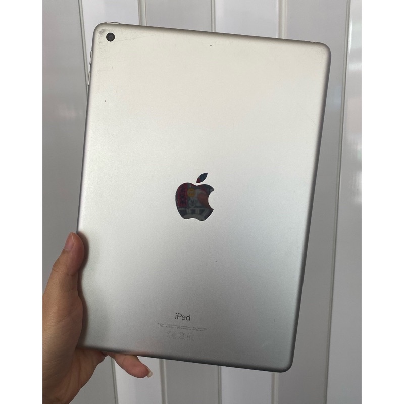 ipad gen6 32gb wifi มือสอง