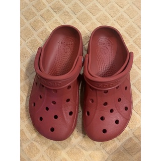 รองเท้าลำลองcrocs มือ2