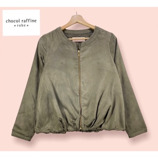 เสื้อแจ็คเก็ต Chocol raffine robe ผ้าหนังกลับอย่างดี  เสื้อแจ็คเก็ตทรงสวยน่ารักมาก ชายบอลลูน ผ้าหนังสวยมาก ซิบหน้า มีกระ