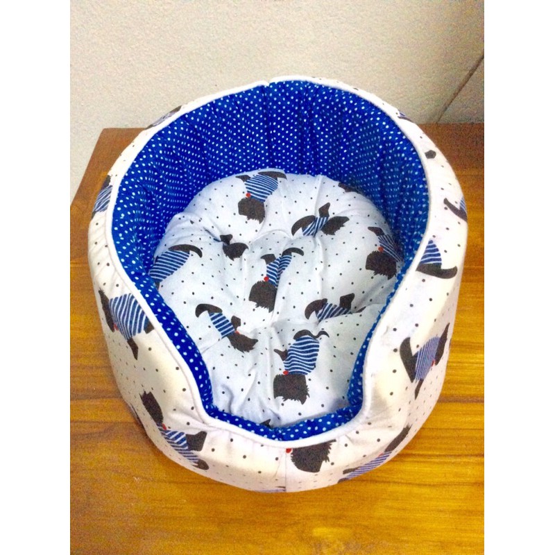 เบาะนอน สำหรับ สุนัข แมว (จิ๋ว)ผ้าหนาให้ความอบอุ่น ซักได้ ขนาด ก 20 ย 32 ส 10 cm