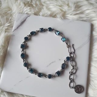 Pavita London Blue Topaz bracelet