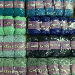 (แพ็คนึงมี 5 กลุ่ม)ไหมพรมวีนัส(สีล้วน)เส้นใหญ่ เนื้อนุ่ม สีสวย ถักง่าย(ขายยกแพ็ค) สีให้เลือกในภาพ(ราคาถูกสุดคุ้ม)(หน้า2)