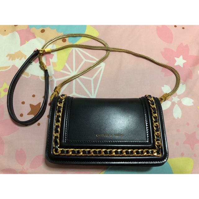 Charles&Keith #ส่งต่อ แท้ หน้าโซ่อะไหล่ทอง
