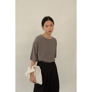 Shopatvelvet - Studio Now Daliah Top สีเทา