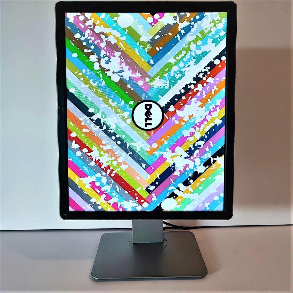 จอคอมพิวเตอร์ Dell รุ่น P1914Sf ขาหมุนได้ จอปรับแนวตั้ง/นอนได้ 19 นิ้ว จอคอมมือสองคุณภาพ สวย คัดเกรด