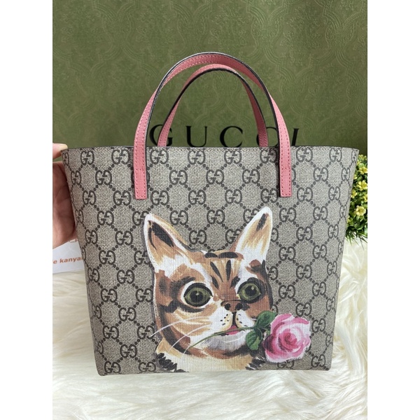 gucci kid tote น้องแมว คาบกุหลาบ ลายหายากสุดๆ