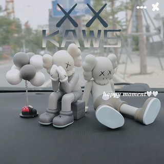 kaws Cowes อุปกรณ์ตกแต่งคอนโซลกลางรถ ตกแต่งภายในรถ ลายการ์ตูนน่ารัก