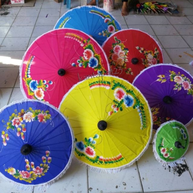 ร่มบ่อสร้าง ผ้าแพรลายดอก หลายขนาด