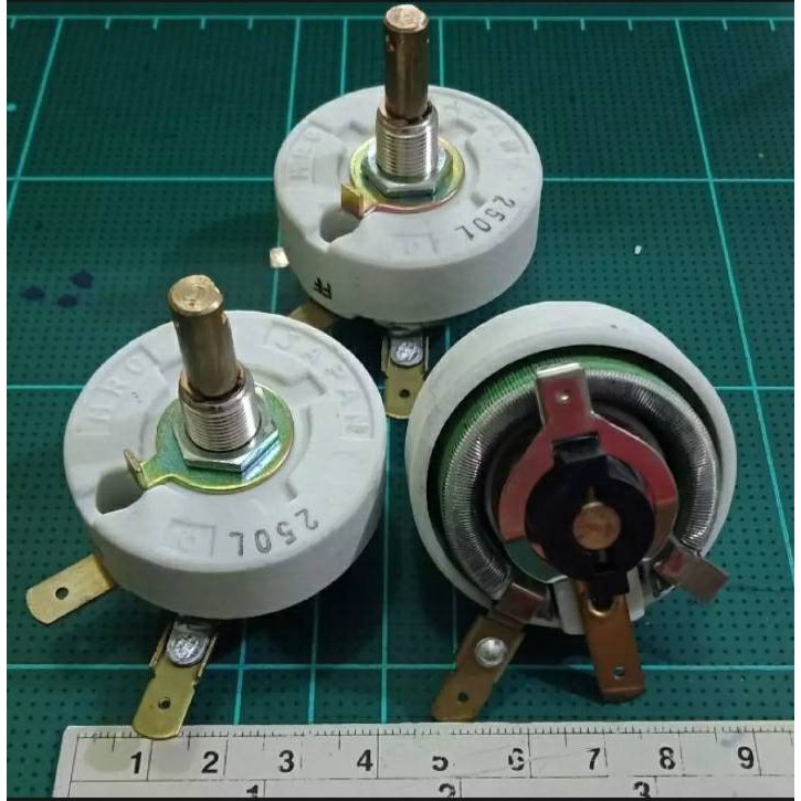 250R 25W รีโอสตัท 250โอม 25วัตต์แบบหมุนปรับค่า ของแท้-ใหม่จากญี่ปุ่น คุณภาพเต็ม 100% ขาย 1 ตัว 800 บ