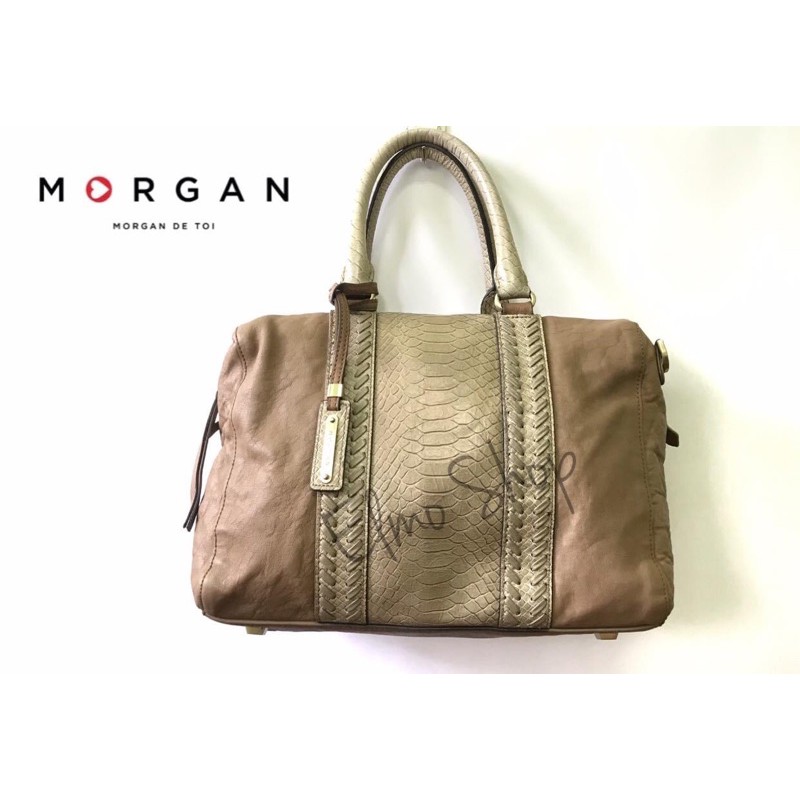 กระเป๋าสะพาย  Morgan
