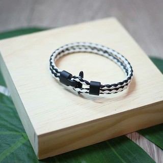 nn_braceletสายรัดข้อมือ RASTACLAT รหัส 046 สร้อยข้อมือหนังถักแบบกลมรวบสองเส้น ตัวล็อคเป็นสีดำนะคะ