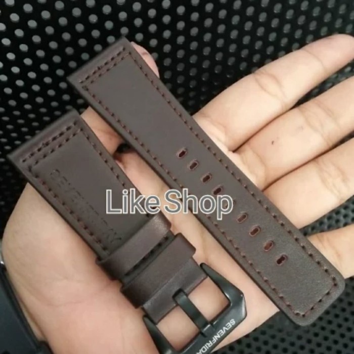 SEVENFRIDAY สายนาฬิกาข้อมือ สายหนัง สีดํา สําหรับ Sf seven friday