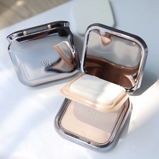 จัดส่งที่รวดเร็วKIKO Powder Loose Powder Oil Control Makeup Concealer Hold Makeup Dry and Wet CR15-Ivory White