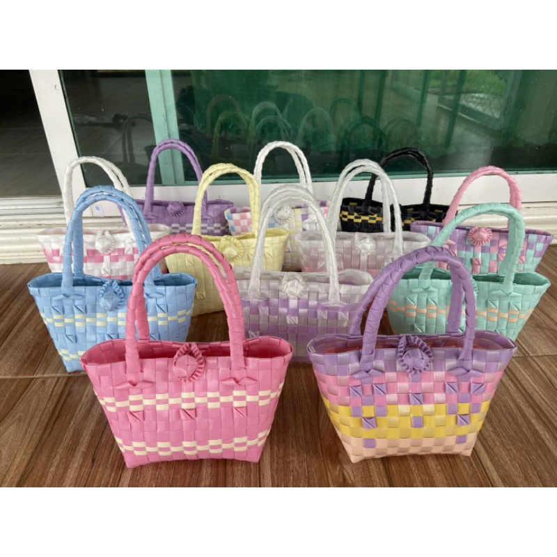 Mang กระเป๋าสานพลาสติกใบเล็ก พอดีมือ ราคาถูก