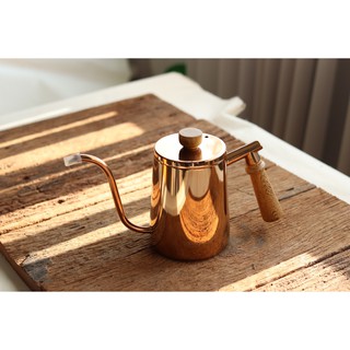 Hillkoff : กาดริปกาแฟ LOOKYAMI Drip Kettle Design for Coffee 600 ml.Rose gold