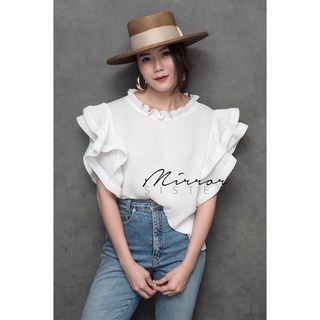 ZeLaLu PLEATed BLouSE” เสื้ออัดพลีททรงสวยเริ่ดเว่อร์วัง ดีเทลที่ช่วงคอเก๋แต่งขอบระบายคลื่นเล็กๆน่ารัก