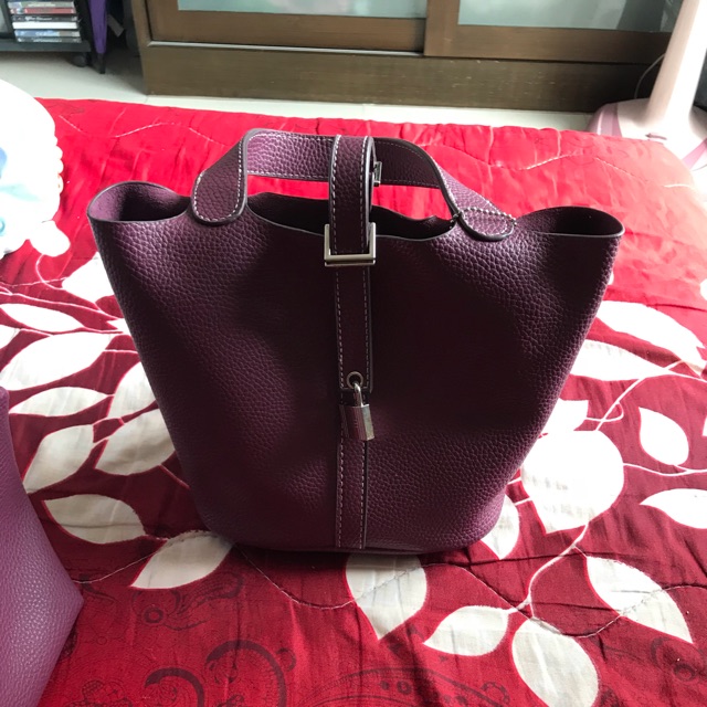 กระเป๋าสวยได้เป็นเซ็ต1แถม1