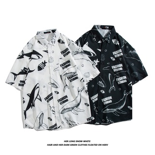 Real shot เสื้อเชิ้ตแขนสั้นลําลอง ทรงหลวม พิมพ์ลายการ์ตูนปลาฉลาม สไตล์เกาหลี แฟชั่นฤดูร้อน สําหรับผู้ชาย 2022