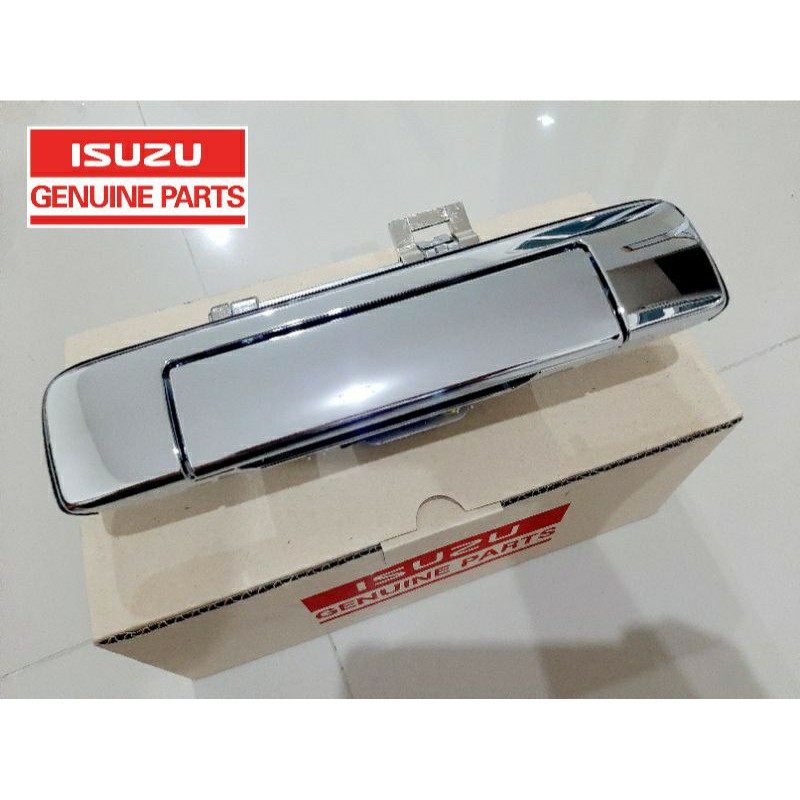 มือเปิดท้ายกะบะ โครเมียมแท้ รุ่นมีรูกล้อง/ไม่มีกล้อง  ISUZU D-MAX 2020-2024 แท้เบิกศูนย์