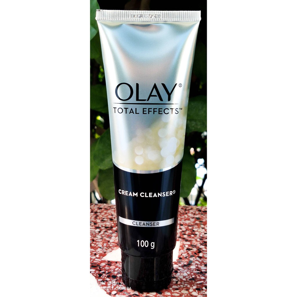 โอเลย์ โฟมล้างหน้า OLAY Total Effects Cream Cleanser 100 g**รับประกันของแท้**