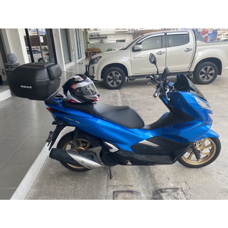 กล่องท้าย SHAD SH42 ขนาด 42 ลิตร เก็บหมวกกันน๊อคได้ 2 ใบ ขึ้นอยู่กับรูปทรงหมวกกันน๊อค - รูปที่ 5