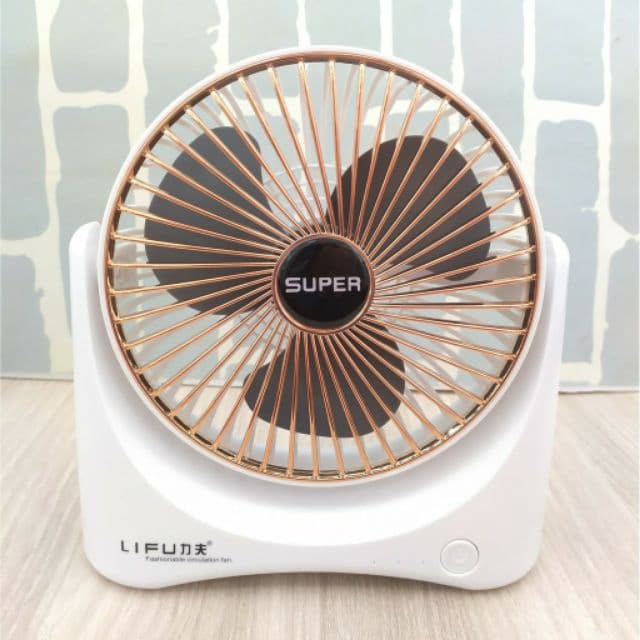 ไหม่!!! พัดลม พัดลมตั้งโต๊ะ พัดลมขนาด 6.5นิ้ว ชาร์จแบตได้ เสียบUsbได้ ...