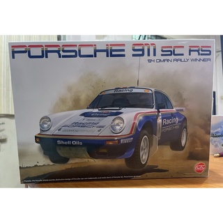 NuNu  Porsche 911 sc rs 1/24