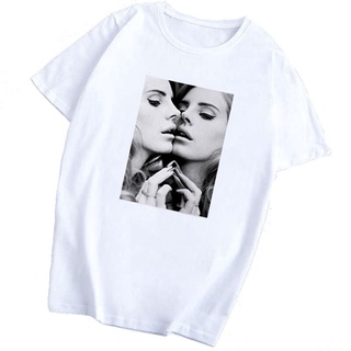 T-shirt  ใหม่ เสื้อยืดคอกลม แขนสั้น พิมพ์ลายกราฟฟิค Lana Del Rey ยอดนิยม เหมาะกับฤดูร้อน สไตล์เรโทร สําหรับผู้ชายS-5XL