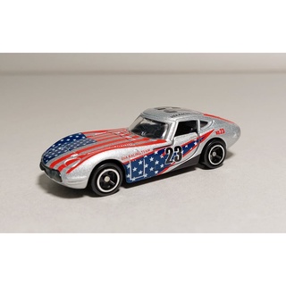 Unbox Tomica Toyota 2000GT ลายธงชาติอเมริกา United State of America No.23 สเกล 1/59 ความยาว 7.0 x กว้าง 3.0 x สูง 2.2 ซม