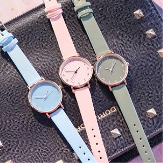 Jam Tangan Wanita Analog Strap PU Leather Gaya Retro Casual Fashion Wanita