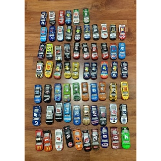 Nascar Authentics นอกแพ็ค Scale 1:64