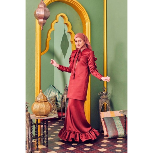 ผ้าคลุมไหล่publika Kajol สี Maroon ไซส์ L