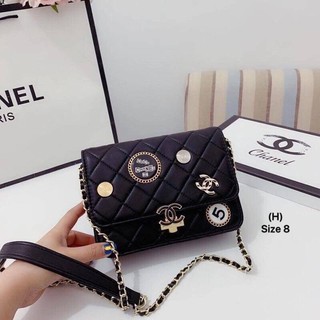 กระเป๋าสะพาย Chanel 8" mirror